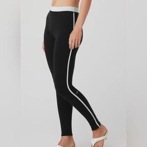 ALO Yoga High Waisted Airbrush Black Leggings with White Side Stripe
